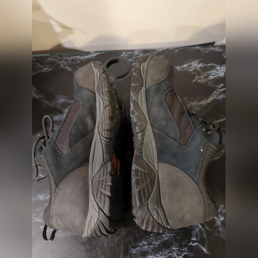 Merrell Black and Gray Men's Shoes - Picture 5 of 13
